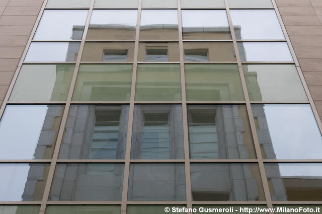  Riflessi - click to next image