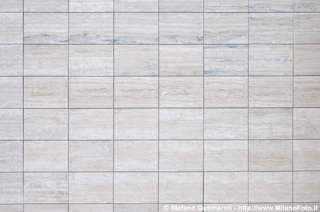  Rivestimento - click to next image