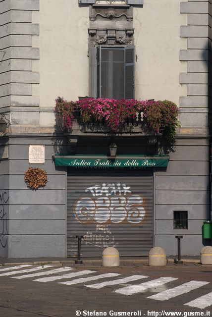  Viale Pasubio 10 - click to next image