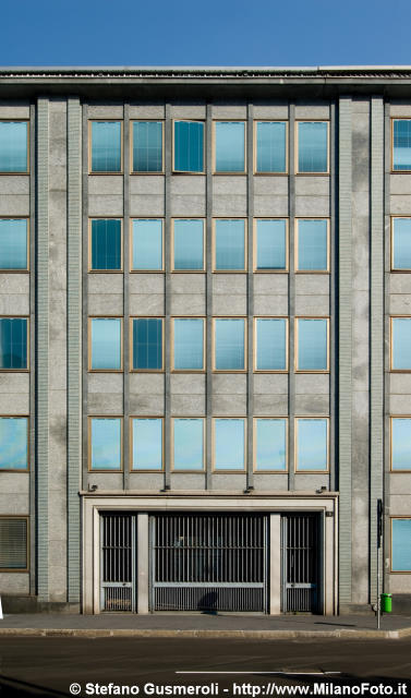  Rizzoli 6 - click to next image