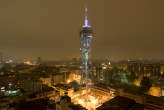 20070101_004830 Torre RAI illuminata per le festivit