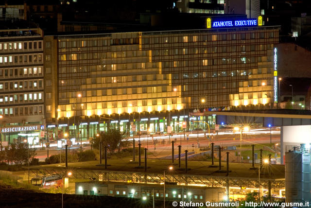  Ata Hotel Executive via Sturzo 45 - click to next image