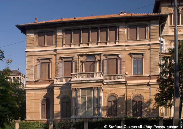  Via Venti Settembre 14 - click to next image