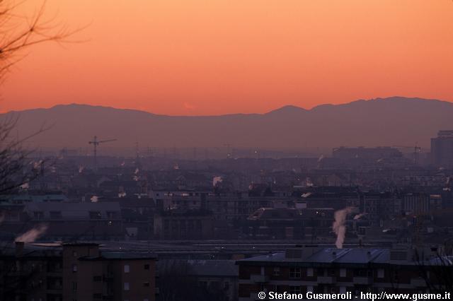  Alba verso gli Appennini - click to next image