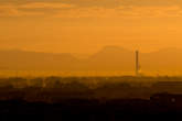 20130918_072208 Monte Ucia e ciminiera centrale termoelettrica AEM Cassano d'Adda