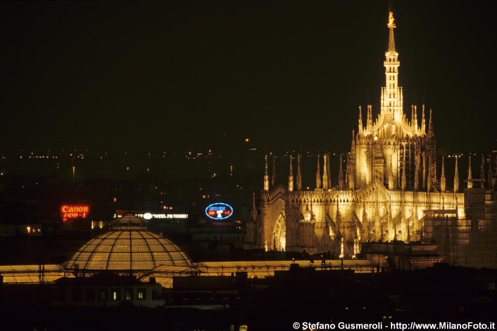  Cupola Galleria e Duomo - click to next image