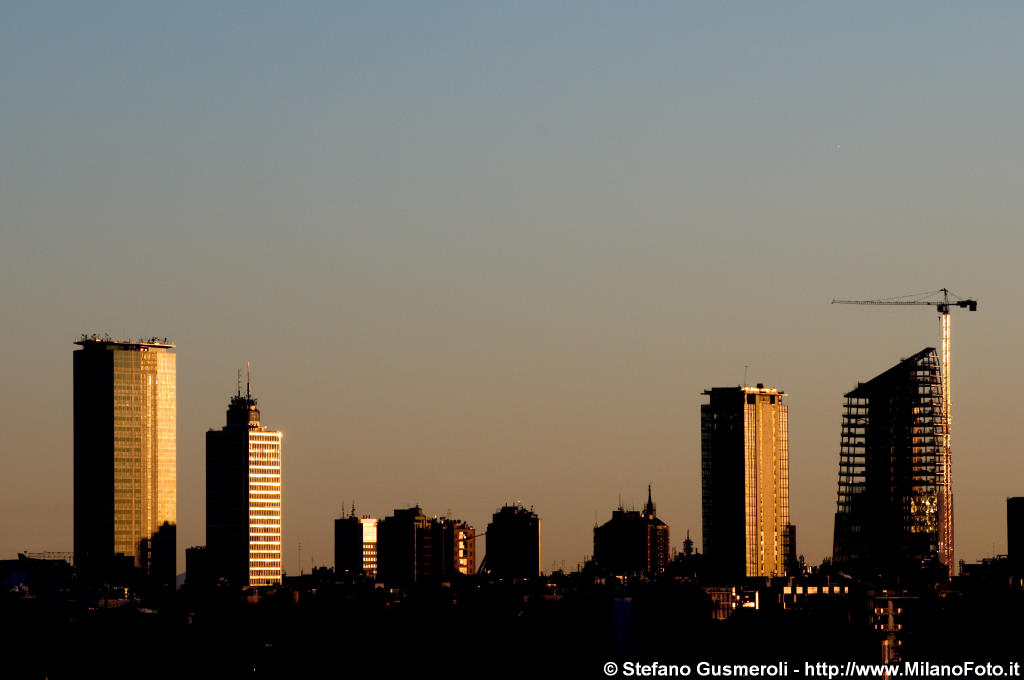  Skyline al tramonto - click to next image