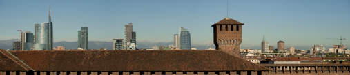 20131106_152244_P Panoramica sui tetti del Castello e Porta Nuova